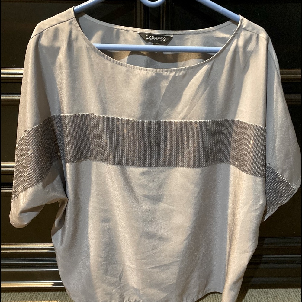 Express short sleeve top